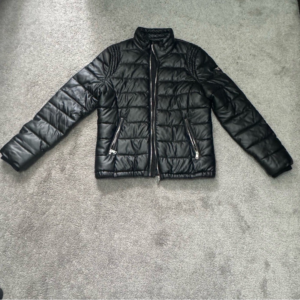 GUESS Black Quilted Jacket with Zipper Pockets